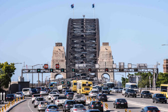 Unlike Sydney’s other toll roads, charges for vehicles using the Sydney Harbour Bridge have not changed since 2009.