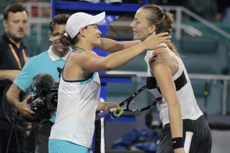 Ash Barty hugs Petra Kvitova at the 2019 Miami Open.
