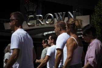 Crown said last month it intended to accept Blackstone’s $8.9 billion offer. 