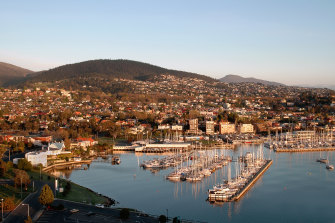 Tasmania has lifted restrictions on vaccinated travellers.