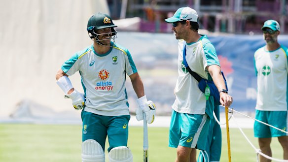 David Warner chats to Australian physiotherapist David Beakley. 