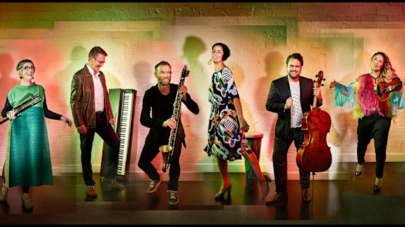 Ensemble Offspring: Lamorna Nightingale, Ben Kopp, Jason Noble, Claire Edwardes, Blair Harris, Veronique Serret.