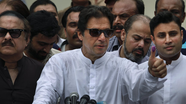 Imran Khan, Pakistan's new Prime Minister, faces a deteriorating economy and may need to go to the IMF.