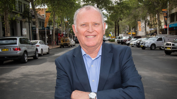  Ian Britza, the former Liberal MP for the state seat of Morley, is running as an independent in the Federal Perth byelection.