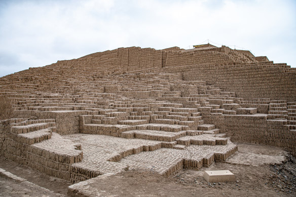 The pre-Incan pyramid, Huaca Pucllana.