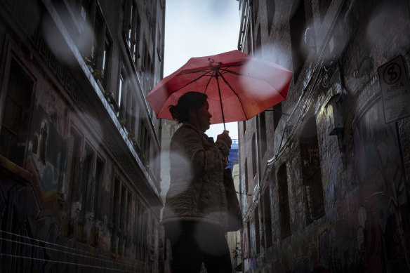 Melburnians should expect more soggy days ahead as a cold front pushes through the state. 