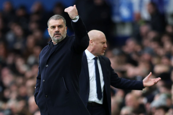 Ange Postecoglou directs his side in the 2-2 draw with Everton.