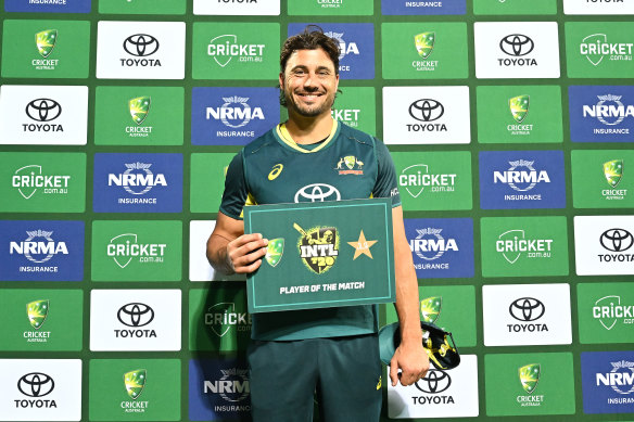 Australia’s Marcus Stoinis receives the player of the match award during game three of the Men’s T20 International match series between Australia and Pakistan.