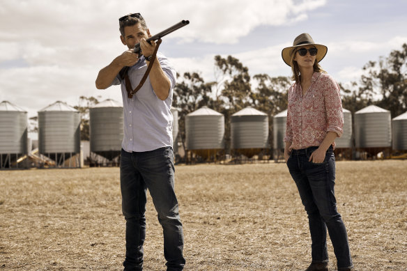 Eric Bana and Genevieve O’Reilly in The
Dry.