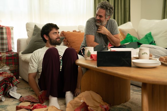 Cooper Raiff and Mark Ruffalo play an awkward father and son in the comedy Hal & Harper.