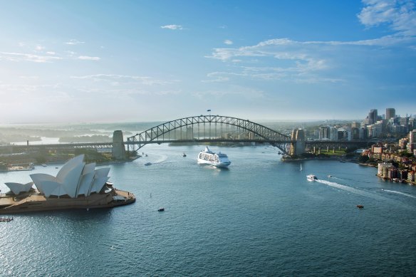 Regent Seven Seas Voyager in Sydney Harbour.