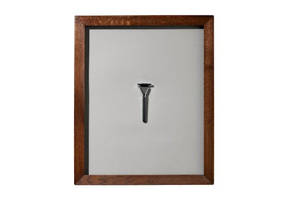 Navalha “Max”, $ 129.