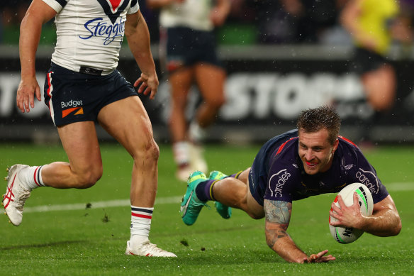 A Munster try helped the Storm with their impressive 28-8 win over the Roosters.