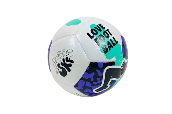 The Sam Kerr mini ball.