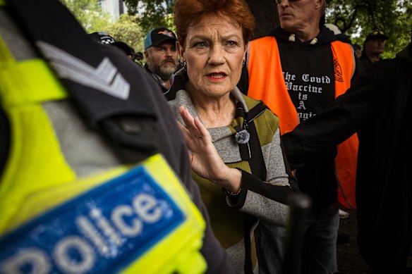 Hanson at the rally on Sunday.