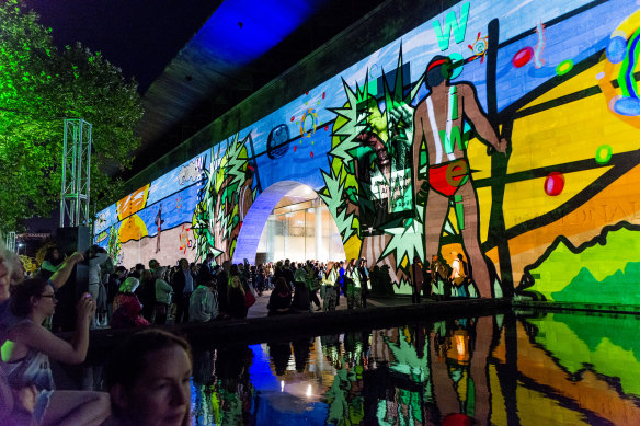 Ballarat artist Josh Muir's Still Here artwork, created with Ample Projects, projected onto the NGV for White Night 2016.
