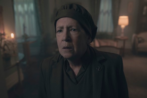 Aunt Lydia (Anne Dowd) returns to search for Janine in season 6 of <i>The Handmaid’s Tale</i>.