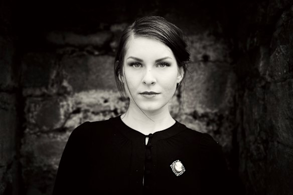 Melody Pool in 2015; she withdrew from the spotlight two years later.