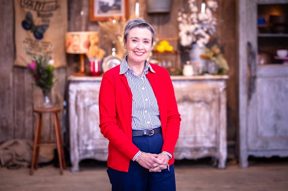 Ellice Schrader had never done TV before. The show’s director now calls her “the Margaret Pomeranz of cooking”.