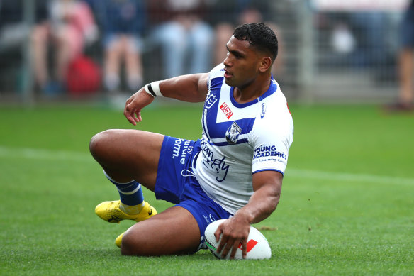 Tevita Pangai jnr opens the scoring on the Central Coast.
