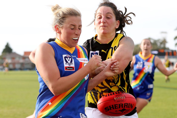 Tesoriero in action for the Tigers' VFLW side in 2018.
