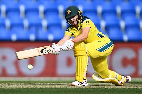 Healy sweeps with precision.