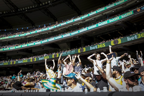 A crowd of 30,000 will be allowed each day at the Boxing Day Test.