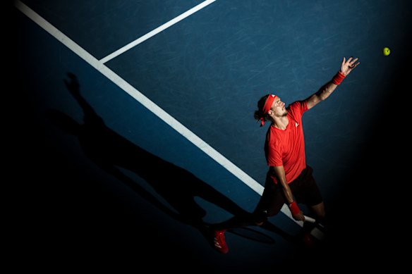 Zverev shows his serving style against Tommy Paul.
