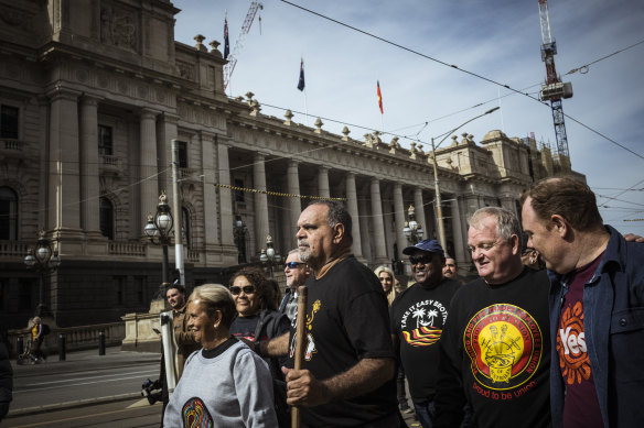 Former Essendon footballer Michael Long embarks on his 650-kilometre trek from Melbourne to Canberra in support of the Indigenous Voice to Parliament.