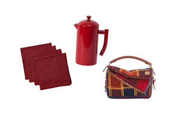 “Jetty” napkins; French press; “Puzzle 10 Tartan Re-edition” bag.  