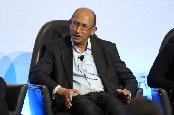 Former Department of Foreign Affairs and Trade boss Peter Varghese has briefed think tank leaders on the findings of his review.