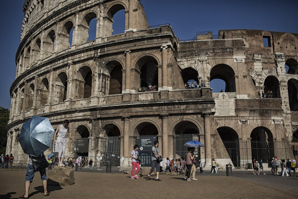 Critics say the deal between Airbnb and the Colosseum will “trivialise” the arena and transform it into “a theme park”.