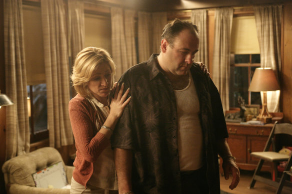 Edie Falco and James Gandolfini as Carmela and Tony in The Sopranos.