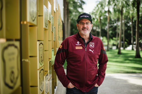 Darren Groth is the author of nine novels. His latest book, Marooned, is the story of his life told through State of Origin clashes.