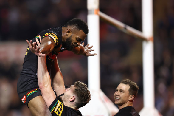 The Panthers celebrate a try at BlueBet Stadium on Saturday.