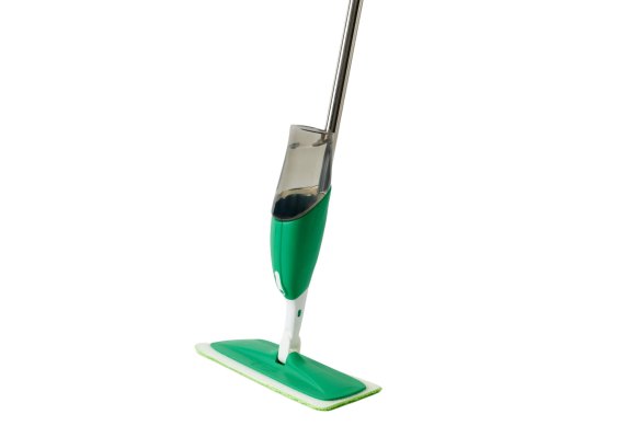 Spray mop from Koh.
