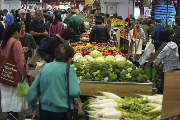 Victorian households have been forced to cut back on non-essentials to cope with rising interest rates and other cost of living pressures.