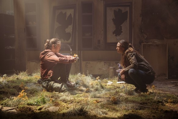 Bella Ramsey and Anna Torv (right) in The Last of Us.