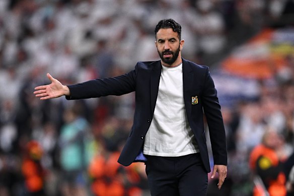 Ruben Amorim, Manager of Manchester United, gives instructions to his players from the touchline during the Europa League final.