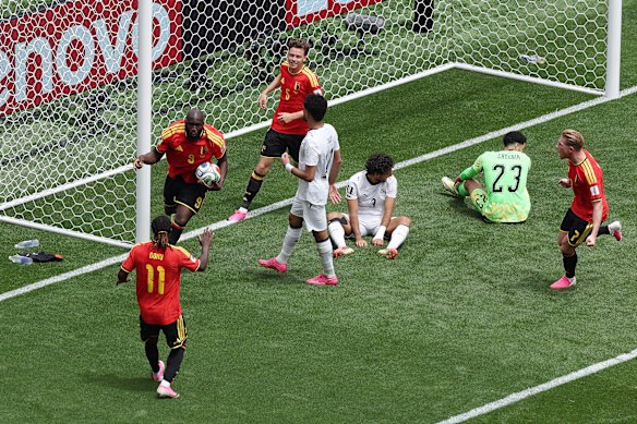 Lukaku wheels away in celebration.