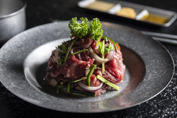 The “traditional Qiqihar BBQ” plate (sliced Angus-beef cube roll).