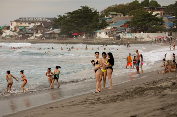 San Juan … not the prettiest beach, but there are great reasons to love it.