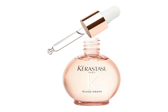 Kérastase Gloss Absolu hydrating hair oil.