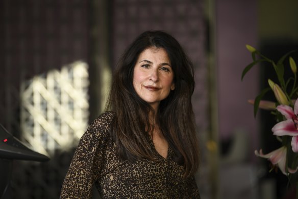 Melbourne hairdresser Sofia Basile did not want to get the AstraZeneca vaccine and is now planning to get a Pfizer vaccination.