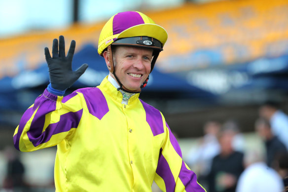 Kerrin McEvoy returns on Winning Verse, signalling his five winners at Rosehill on Saturday.