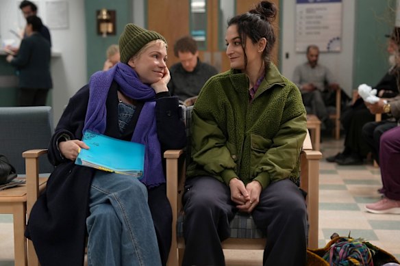 Michelle Williams (left) as Molly and Jenny Slate as Nikki in the comedy Dying for Sex, which is based on the podcast of the same name.