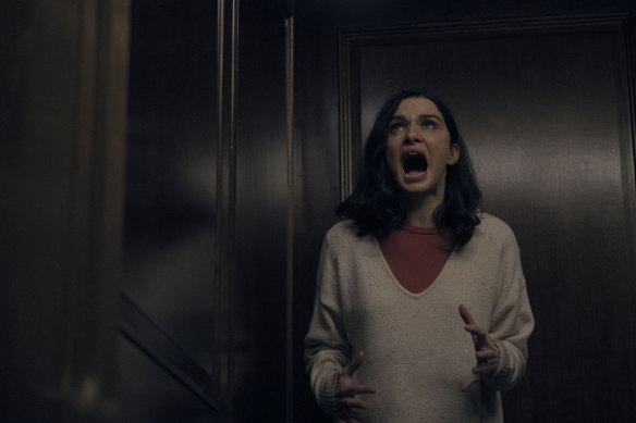 Weisz as Elliot Mantle. Or is it Beverly?