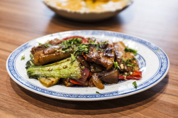 Sikam paa (dried pork belly stir-fried with chilli and vegetables). 