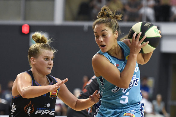 Leilani Mitchell (right) was named grand final MVP.