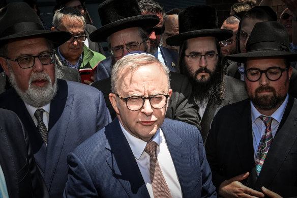 Prime Minister Anthony Albanese visited the Adass Israel synagogue last Tuesday.